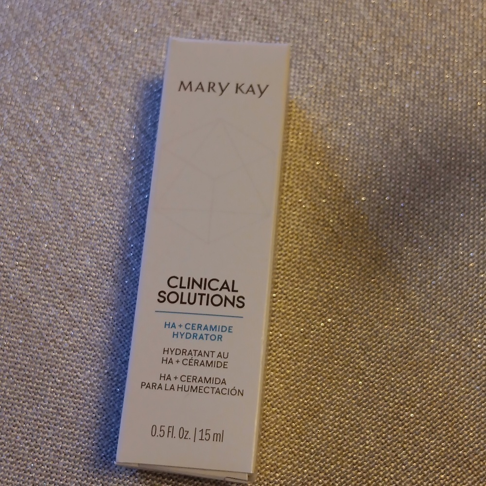 Clinical solutions hydrant au ha+ceramide